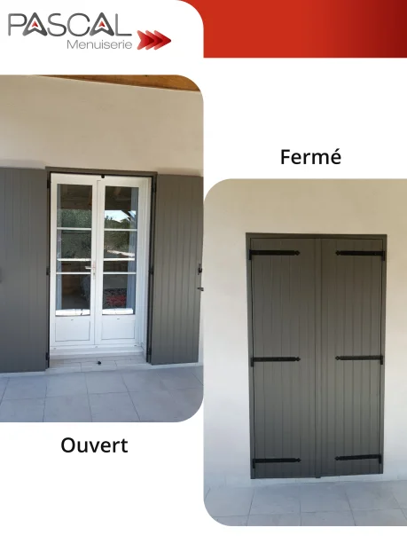 Volets battants sur cadre Terra Gris Désert en aluminium de Profils Systèmes à Rousson porte fenêtre ouvert / fermé