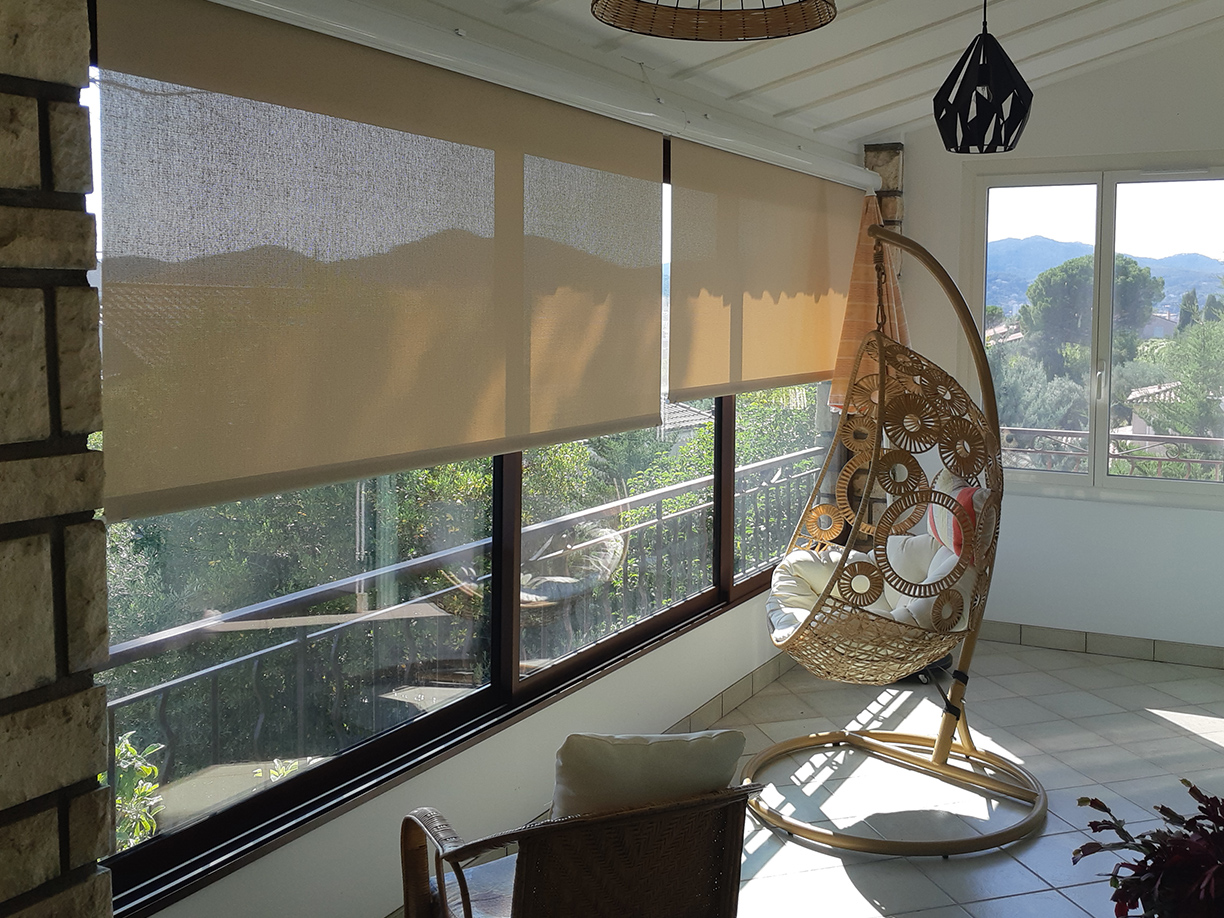 Comment garder sa maison fraîche dès le printemps ? Nos solutions efficaces