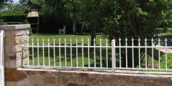 Clôtures style fer forgé