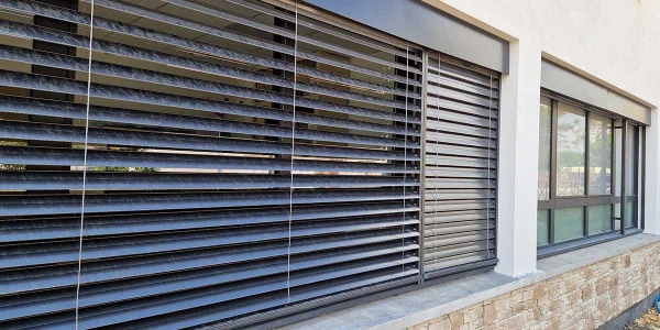 Stores et volets roulants motorisés